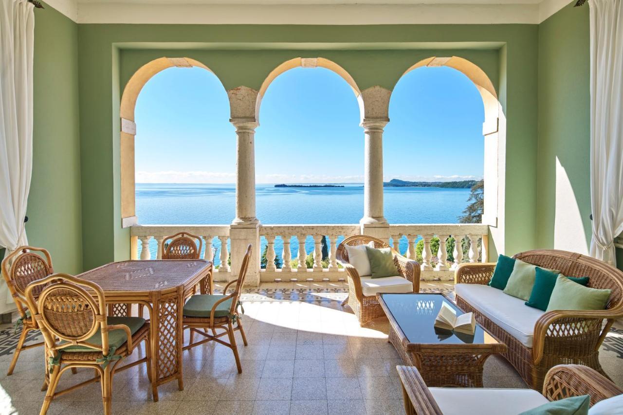 Hotel Villa Del Sogno ガルドーネ・リヴィエラ エクステリア 写真