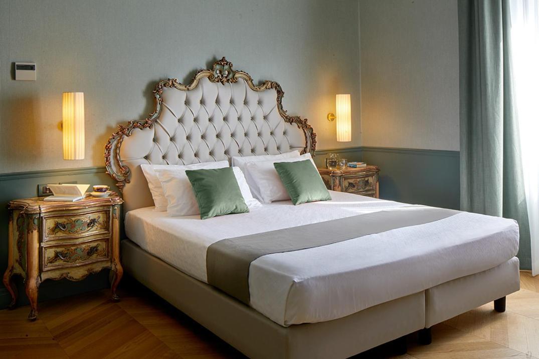 Hotel Villa Del Sogno ガルドーネ・リヴィエラ エクステリア 写真
